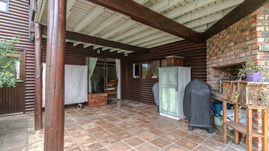 4 Bedroom Property for Sale in Dorchester Heights Eastern Cape